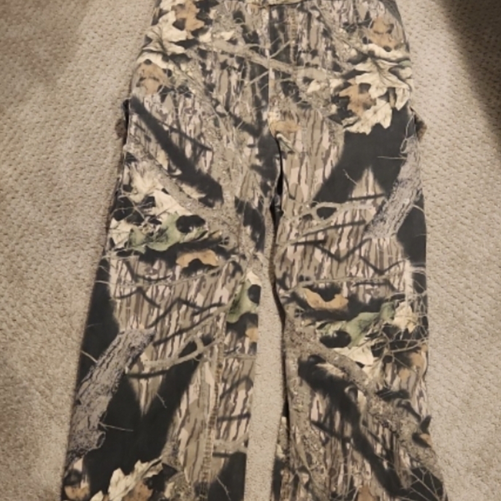JERZEES OUTDOOR Camo overalls. Hunting. 44x31